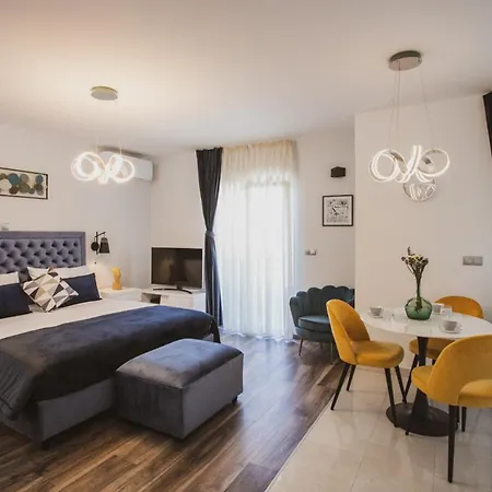 Lucija In - Haus Fuer 7-8 Personen Hébergement de vacances *