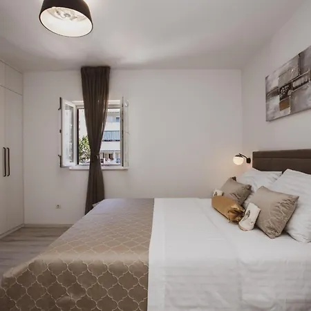 Lucija In - Haus Fuer 7-8 Personen