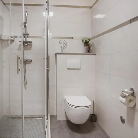 Lucija In - Haus Fuer 7-8 Personen Hébergement de vacances Dugi Rat